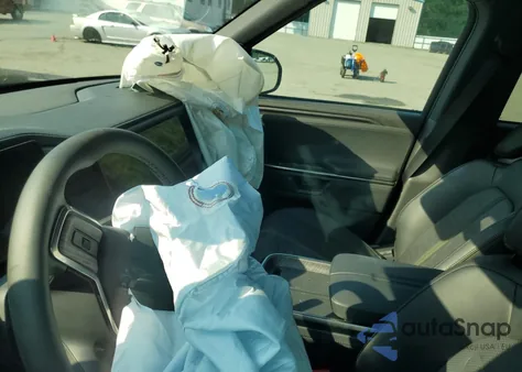 2025 Rivian R1S Adventure from USA, damaged, VIN 7PDSGBBA6SN073121